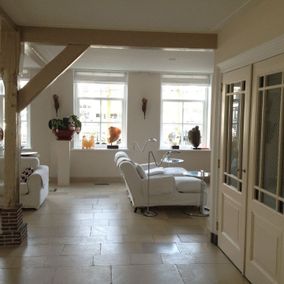Schilderwerk woonkamer oude boerderij